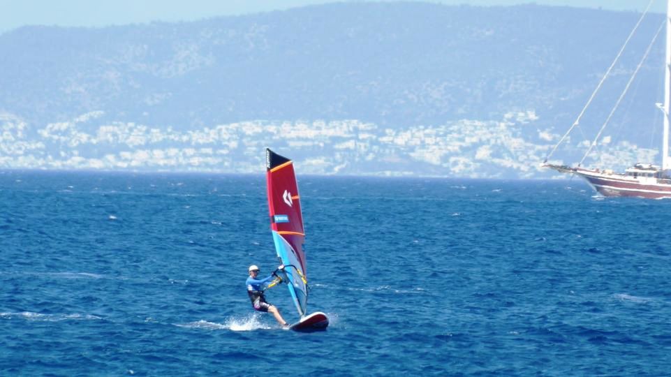 Surfski szkoła windsurfingu Kos