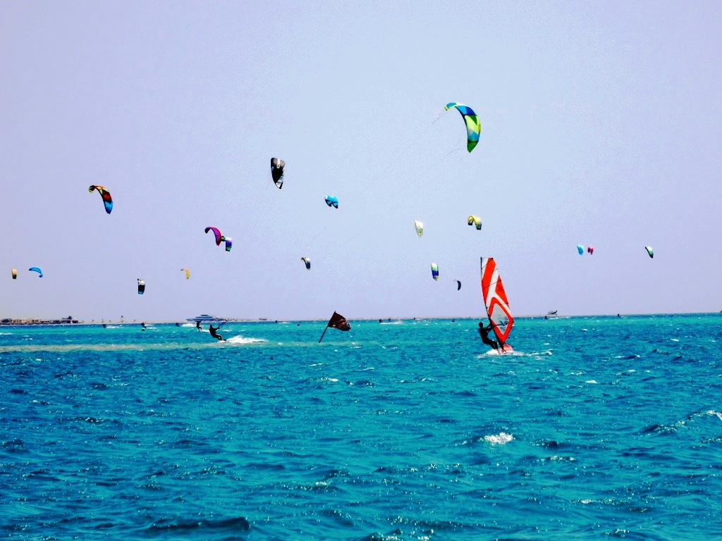 Surfski szkoła windsurfingu Soma Bay